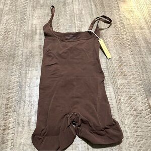 SKIMS Chocolate Brown Bodysuit Sculpting